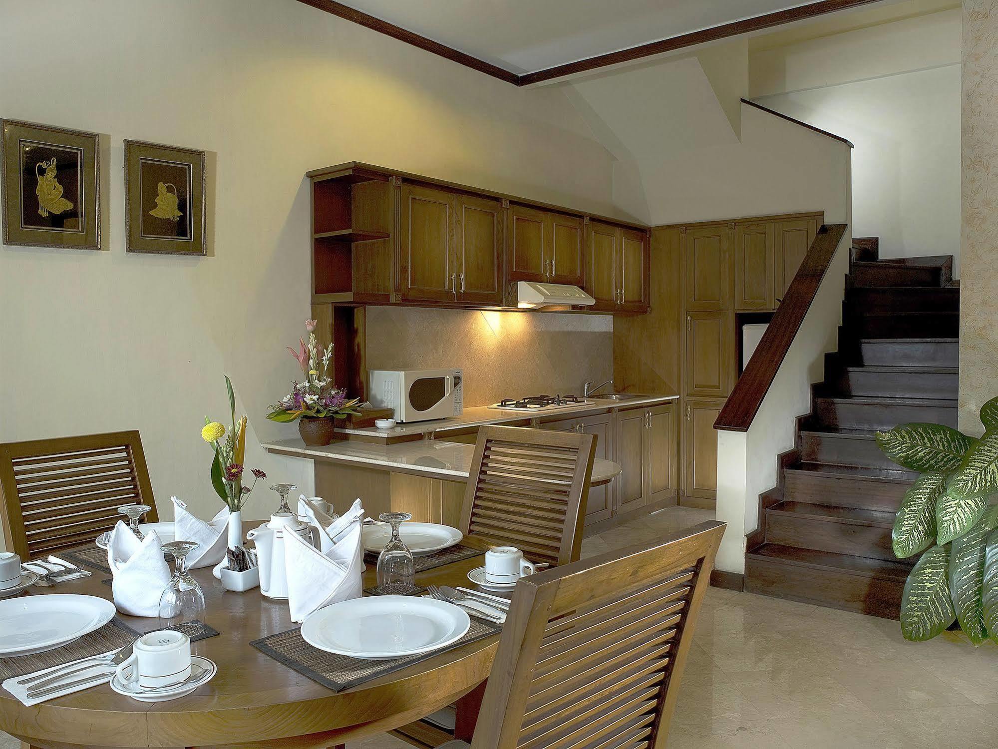 The Citta Luxury Residence Seminyak Exteriör bild