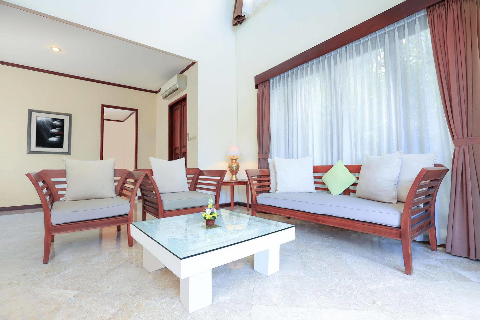 The Citta Luxury Residence Seminyak Exteriör bild